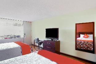 Americas Best Value Inn מולין חדר תמונה