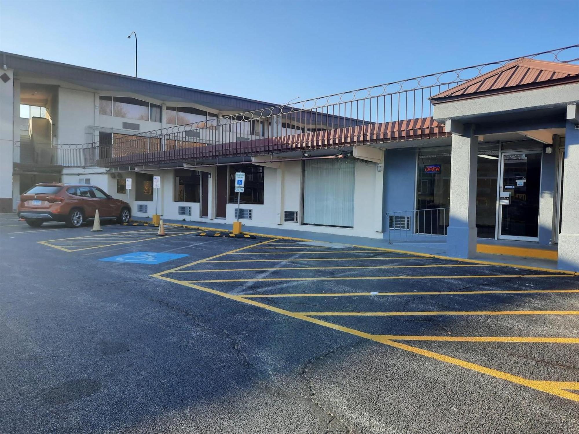 Americas Best Value Inn מולין מראה חיצוני תמונה